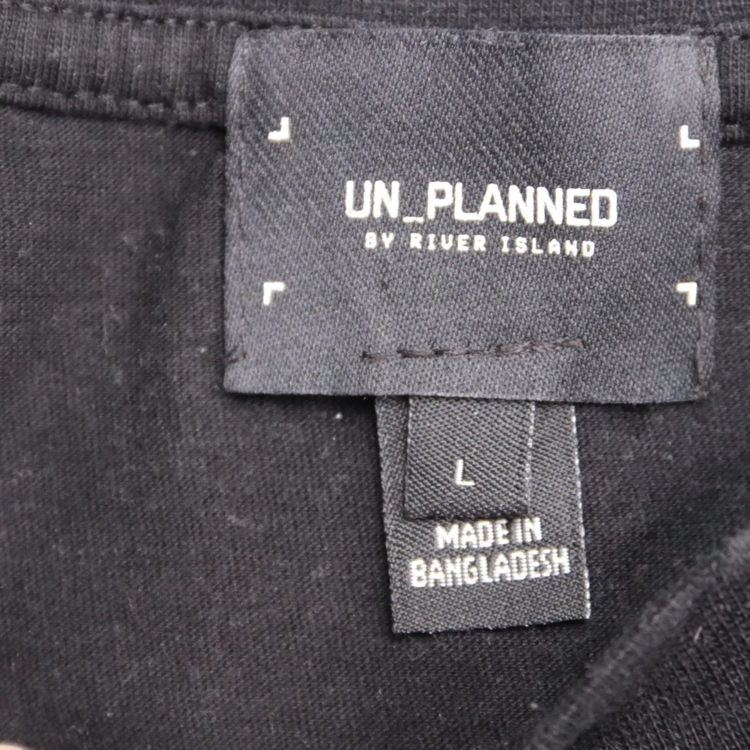 футболка UN_PLANNED